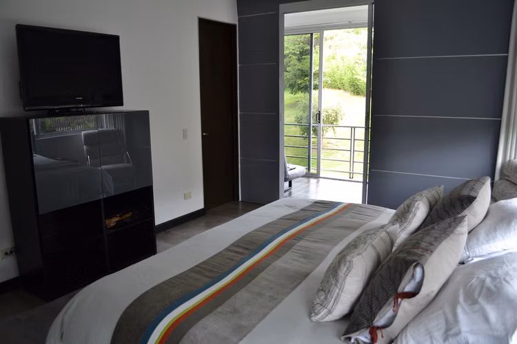 Exclusivo apartamento con gran vista a áreas verdes. - Imagen 7