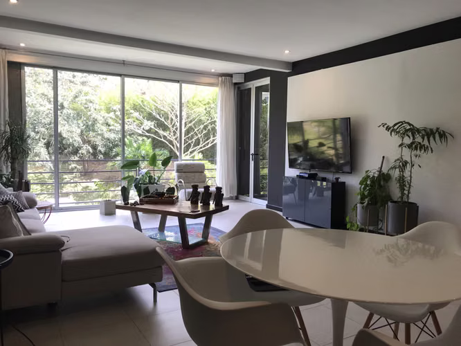 Exclusivo apartamento con gran vista a áreas verdes. - Imagen 2