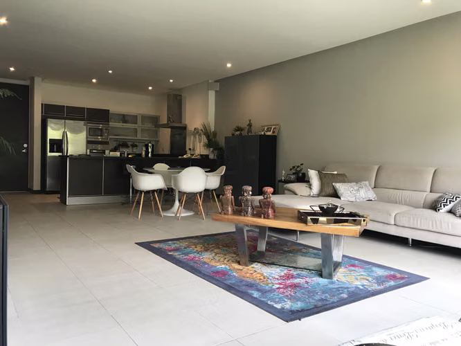 Exclusivo apartamento con gran vista a áreas verdes. - Imagen 3