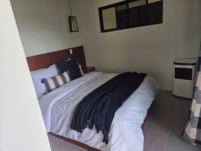 Moderna Villa  con Vista Panorámica y Jacuzzi Privado – Oportunidad Única de Compra
