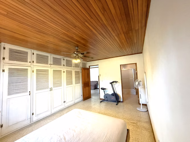 Casa en Venta en Alajuela, Villa Bonita. Con Apto Independiente y Gran Terreno — Oportunidad Única - Imagen 7