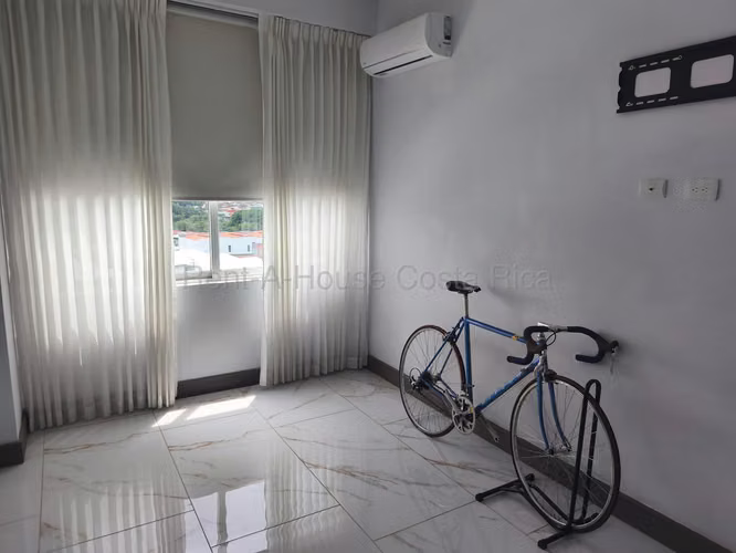 Apartamento en Venta Lagunillas Heredia