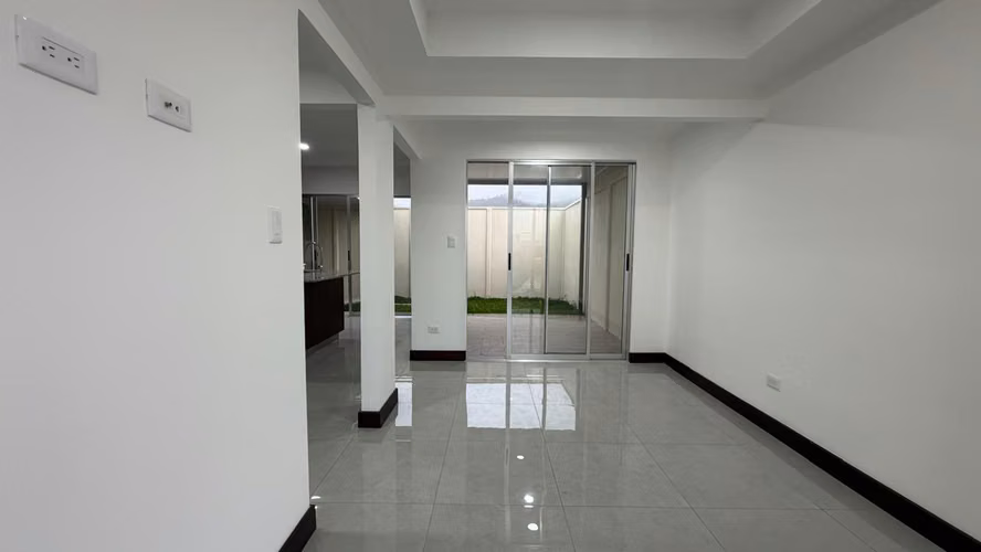 Casa en Alquiler – Condominio Novarum, Cartago (Quebradilla de Tejar) - Imagen 3