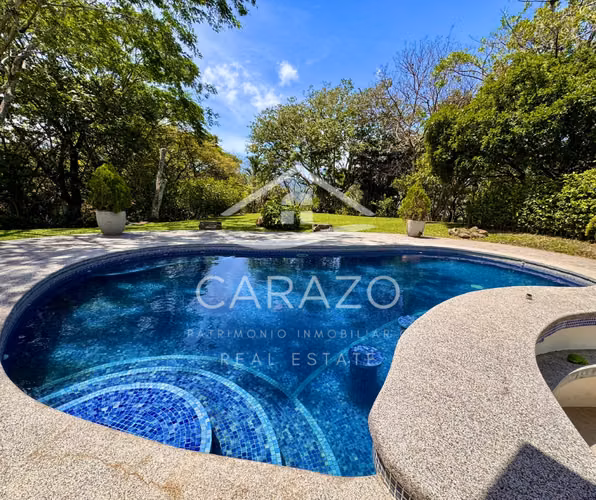 Casa de Lujo con piscina privada en Los Reyes - Imagen 4