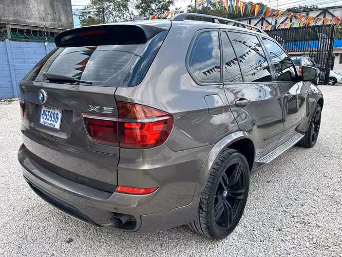 BMW X5 2011 AUTOMATICO 4X4 DIESEL