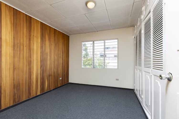 Se Vende-Espaciosa Casa en Rohrmoser, San Jose, Costa Rica-VH