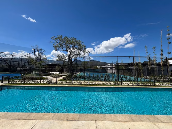 VENTA DE LOTE EN CONDOMINIO LATITUD LINDORA