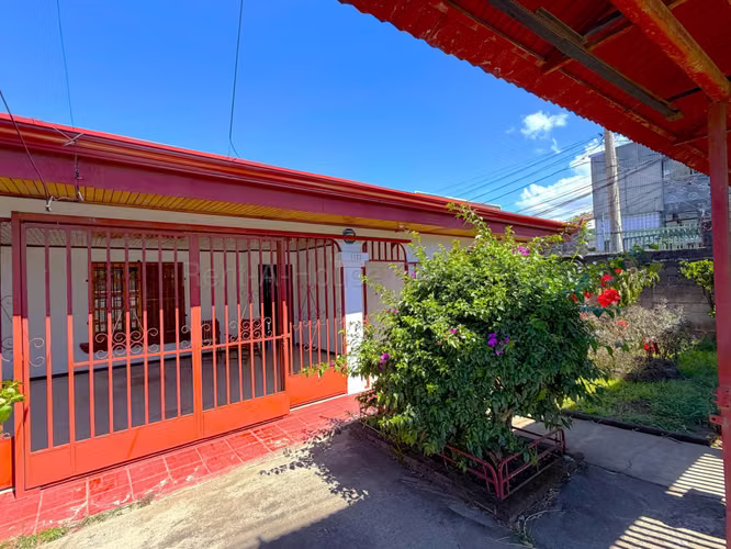 For sale in Villa guena San Antonio Alajuela
