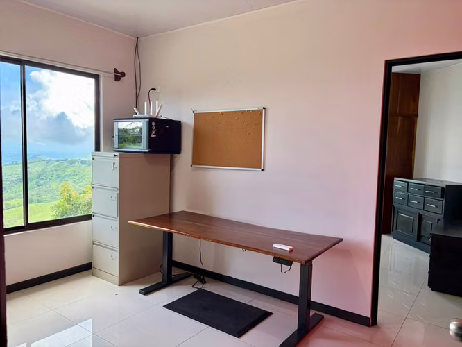 Casa en Alquiler en Estanquillos de Atenas