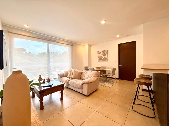 ALQUILER DE APARTAMENTO AMUEBLADO EN DISTRITO 4