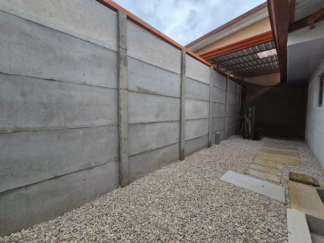 Alquilo apartamento de 1 solo nivel en Curridabat cerca de Montesacroe - Imagen 6