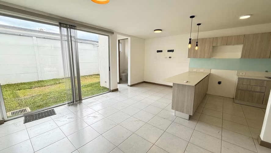 Alquiler de Casa en  Heredia Belén | Los Arcos en Condominio - Imagen 2