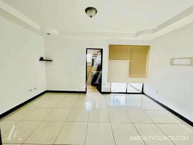 Confort, Seguridad y Ubicación Privilegiada | Hermosa Casa en Condominio Vistas de Monserrat
