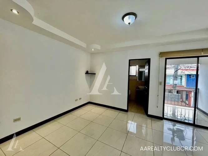 Confort, Seguridad y Ubicación Privilegiada | Hermosa Casa en Condominio Vistas de Monserrat