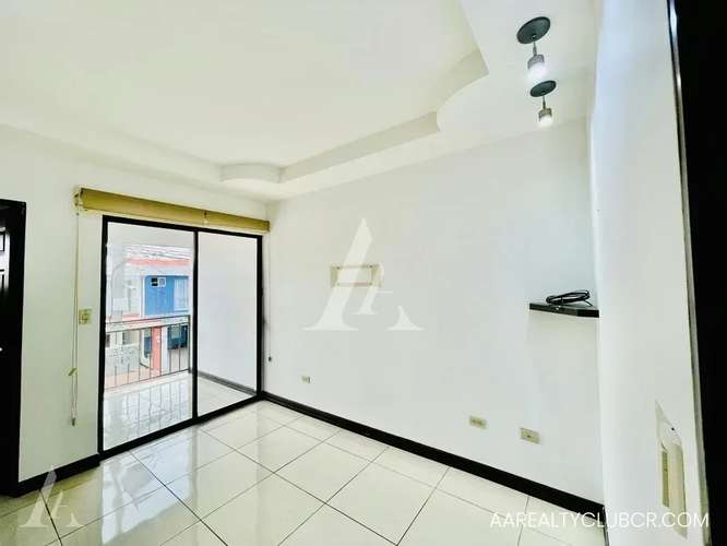 Confort, Seguridad y Ubicación Privilegiada | Hermosa Casa en Condominio Vistas de Monserrat