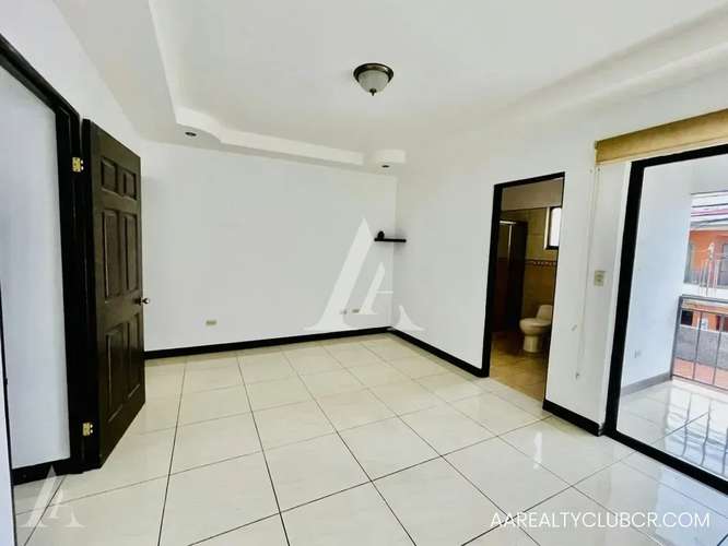 Confort, Seguridad y Ubicación Privilegiada | Hermosa Casa en Condominio Vistas de Monserrat