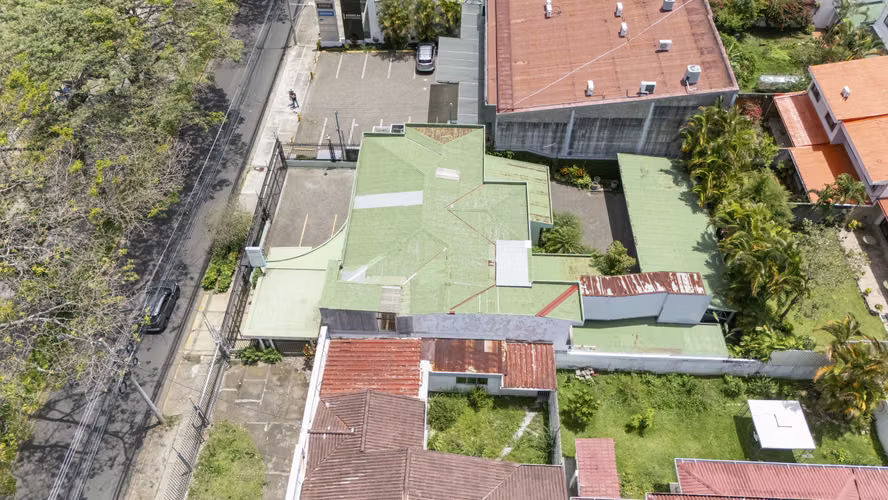 Venta Propiedad Comercial en Rohrmoser | Uso Mixto ZMRC | Alto Potencial de Desarrollo - Imagen 2