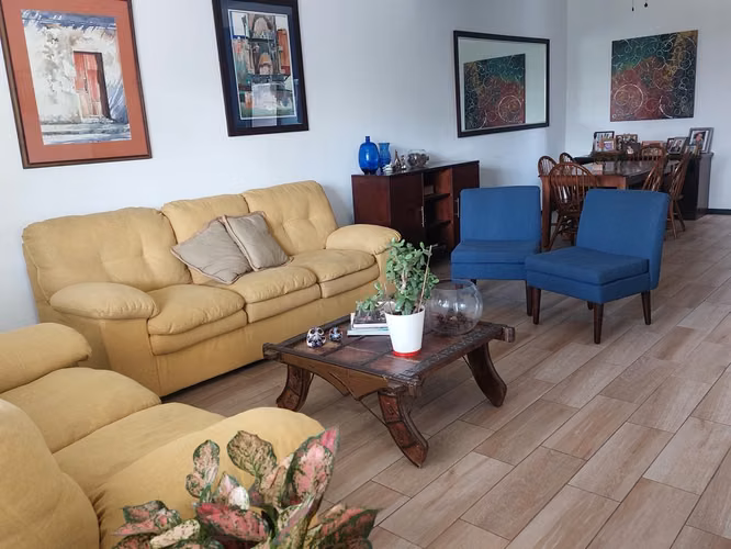 Venta de Casa de 4 Habitaciones en Condominio seguro en Brasil de Mora, Ciudad Colón - Imagen 3