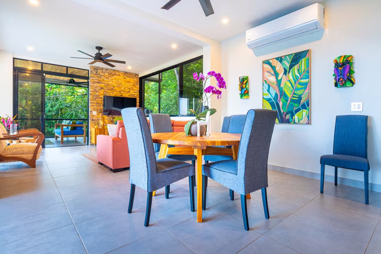 Private Ocean View Oasis- Modern & Tropical in Escaleras