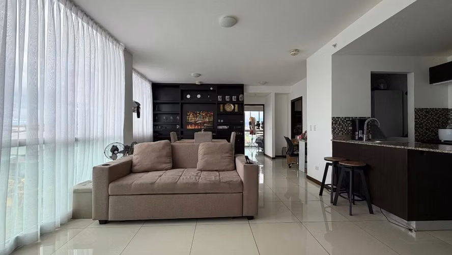 Viva con comodidad y excelente ubicación en Bambú Eco Urbano, San Sebastián!