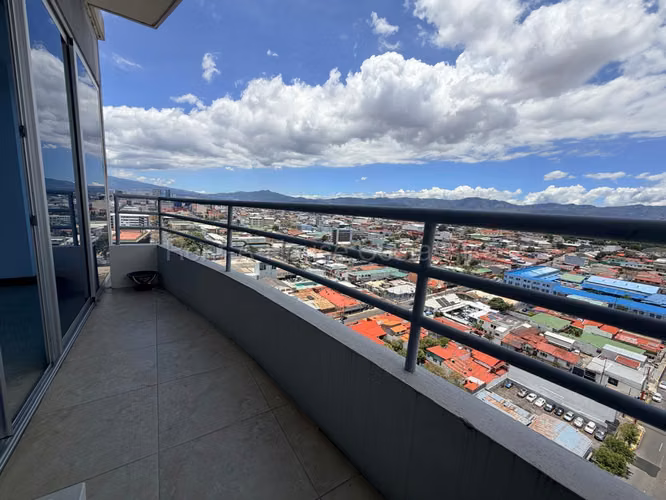 Venta apartamento en piso alto con vista y amenidades tipo club #26-1862 GS - Imagen 3