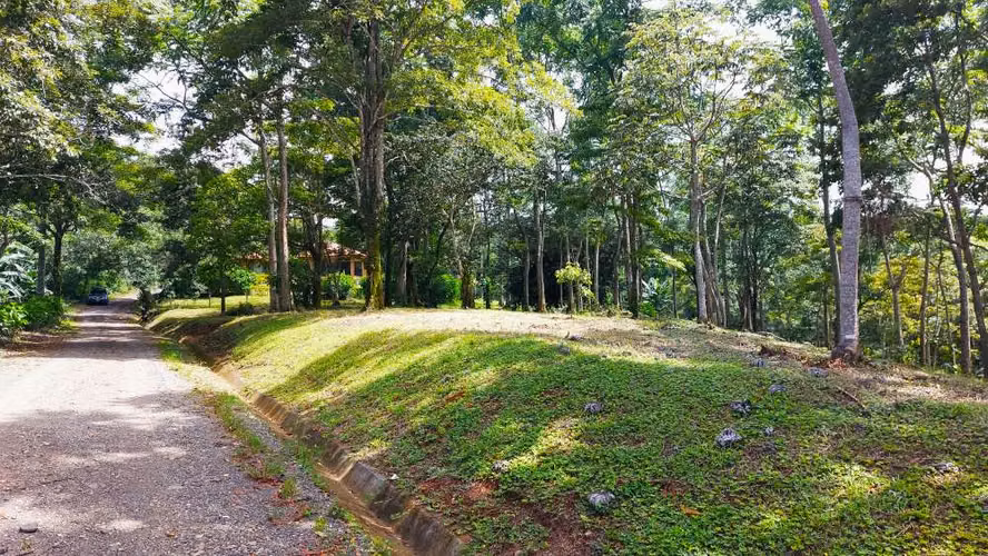 BELLO LOTE 6227m², PURISCAL, RESIDENCIAL CERRADO, NATURALEZA, INTERNET