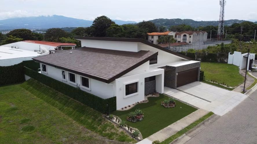 Venta casa moderna con piscina interna y gimnasio privado #26-713 GS - Imagen 19
