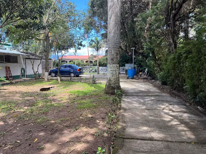 Venta terreno de uso mixto con proyecto para inversión #26-700 GS
