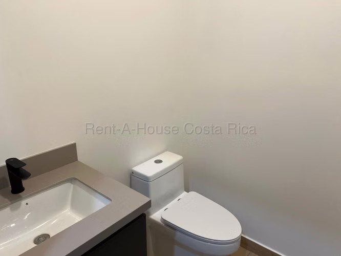Alquiler apartamento moderno a estrenar con amenidades y excelente ubicación #26-1960 GS - Imagen 7