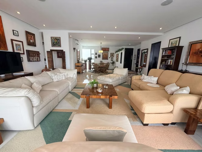 Alquiler apartamento de lujo con amplia terraza y 3 habitaciones con baño privado #26-2132 GS - Imagen 4