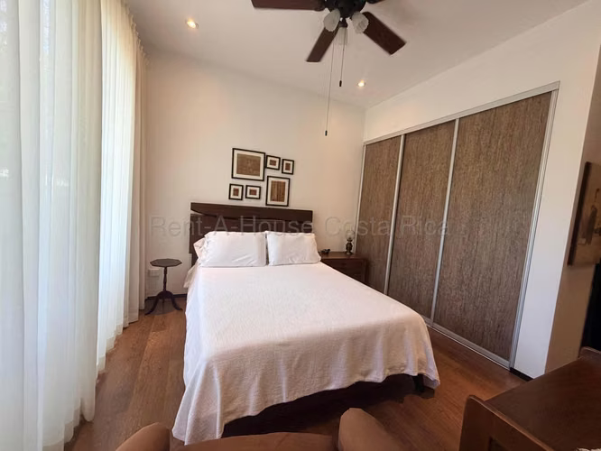Alquiler apartamento de lujo con amplia terraza y 3 habitaciones con baño privado #26-2132 GS - Imagen 10