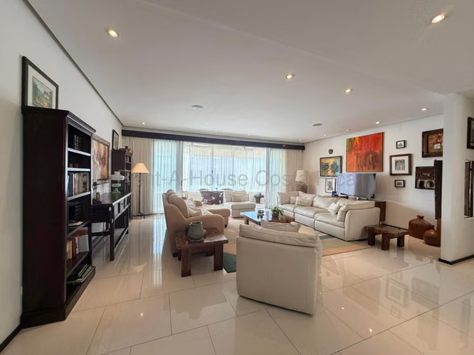 Alquiler apartamento de lujo con amplia terraza y 3 habitaciones con baño privado #26-2132 GS - Imagen 11