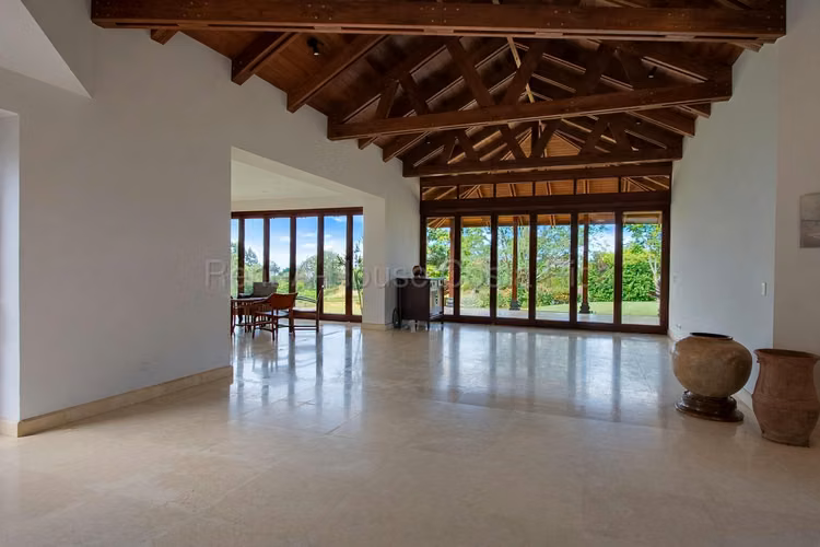 Casa Venta en Condominio Monterán - Ultra Lujo y Exclusividad - Imagen 6