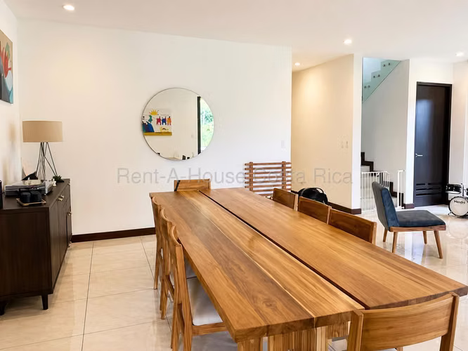Alquiler en el exclusivo Condominio  Hacienda Espinal  COD MLS #26-1880