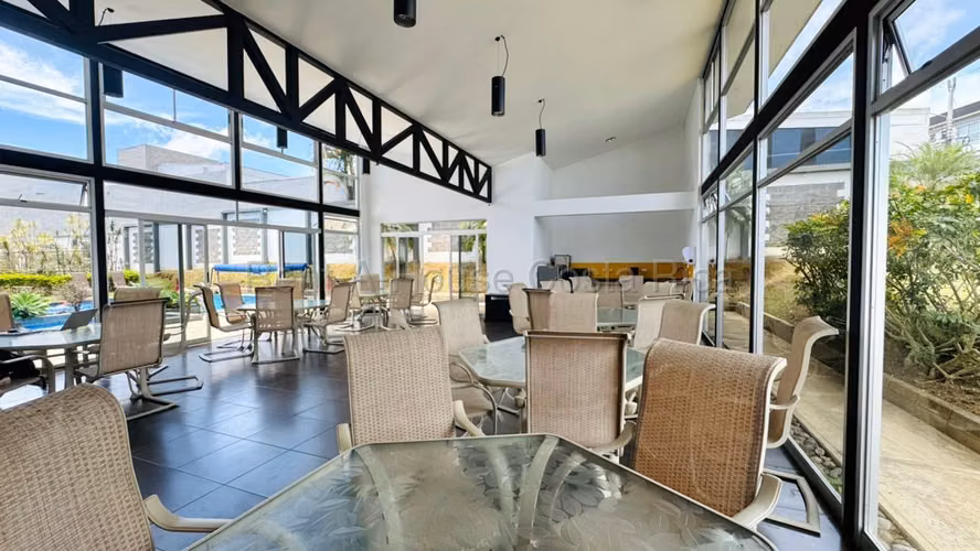 Venta de lote 252 m2  en condominio Rialto Sabanilla Montes de Oca