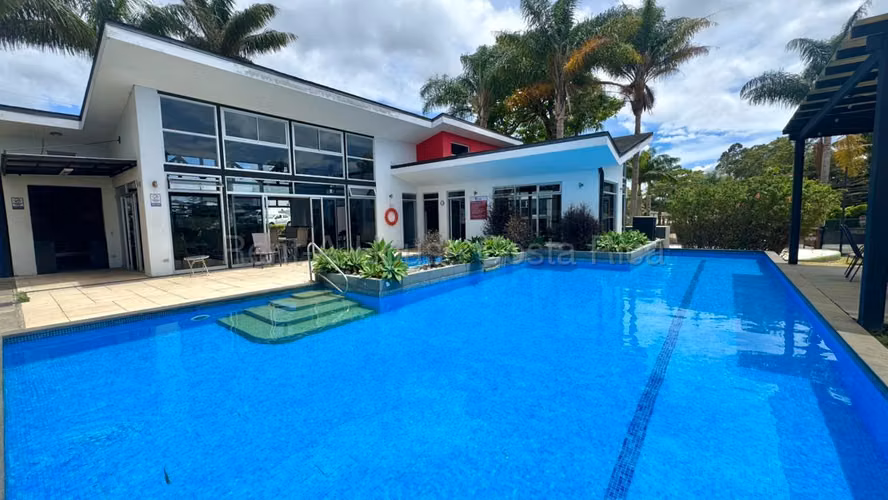 Venta de lote 252 m2  en condominio Rialto Sabanilla Montes de Oca