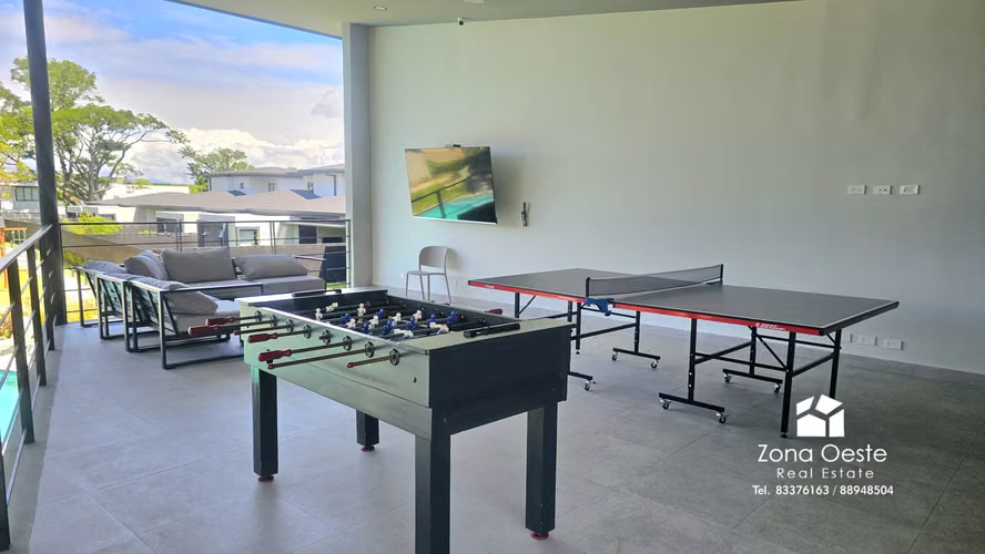Lote en venta en Latitud Lindora, Santa Ana | 615 m² | $299,000