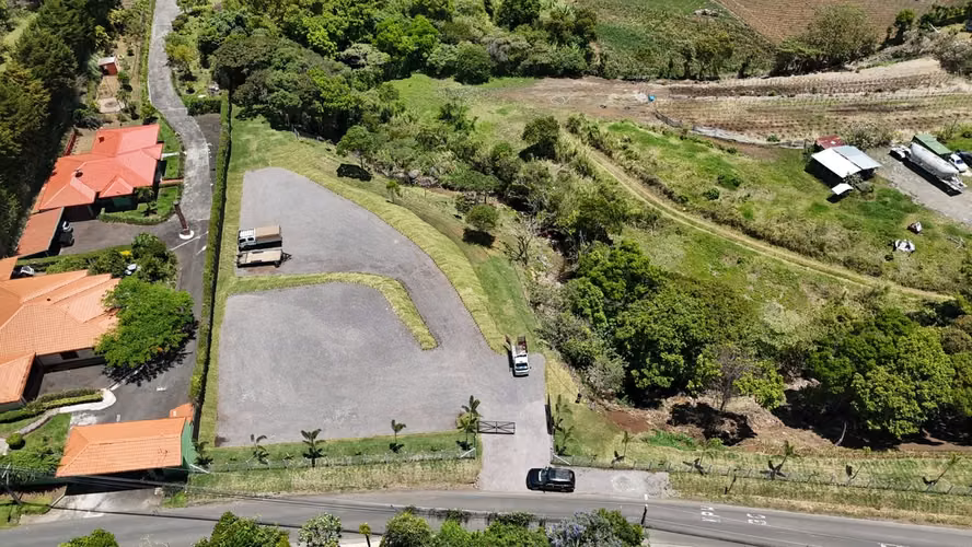 Venta de lote independiente. San Isidro de Heredia (SV) - Imagen 8