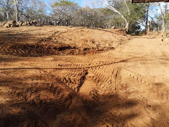 Lote Estratégico Tamarindo Guanacaste | Potencial Comercial Residencial - Imagen 3