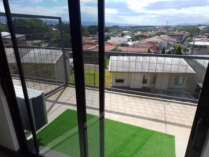 APARTAMENTO EN POZOS DE SANTA ANA.