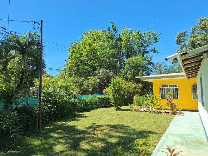Oportunidad!! lote con 2 casas cerca playa - Imagen 7