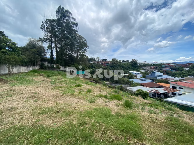 Venta de terreno de 810 m2. San Rafael de Montes de Oca - Imagen 5