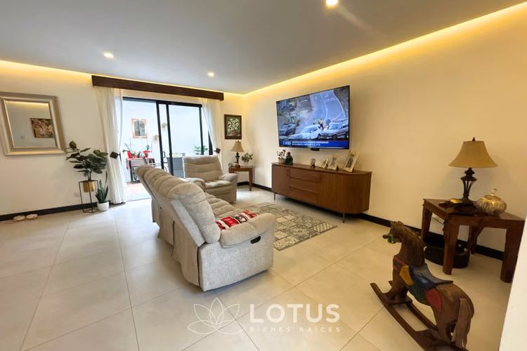 Casa en venta en Condominio Distrito San Juan, CÓDIGO AJ054