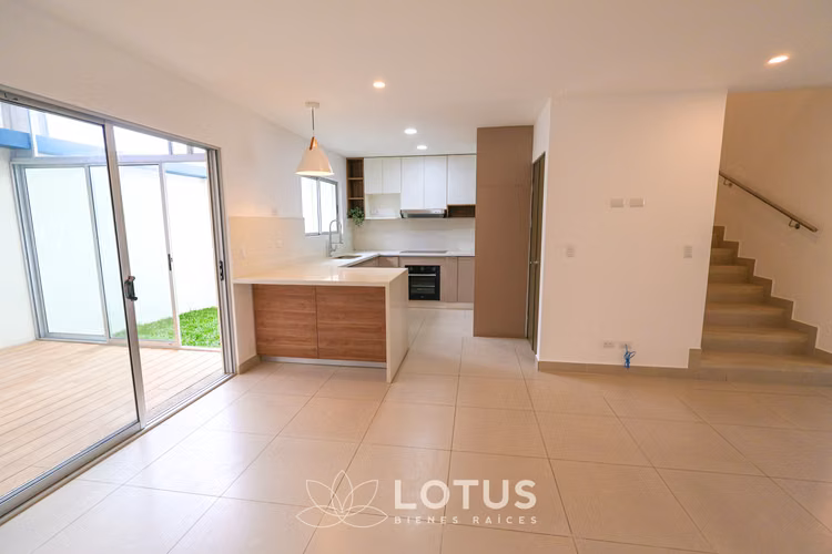 Casa en venta en Condominio Distrito San Juan, Tres Ríos CÓDIGO AJ055 - Imagen 2