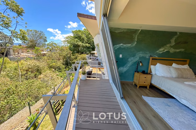 Casa de Lujo en Condominio Hacienda Gregal, Curridabat, CÓDIGO AJ059