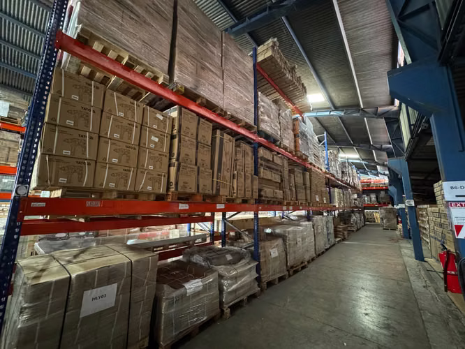 Alquiler Bodega Industrial en La Uruca | 1,913 m².