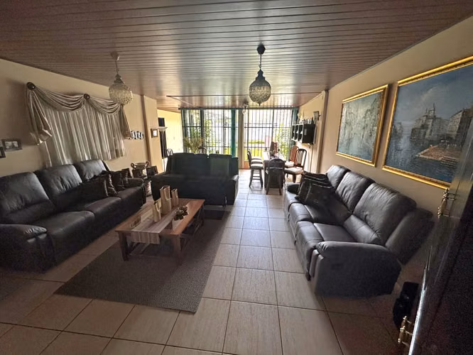 Propiedad 7 Habitaciones con jardín, Guayabos, Curridabat - Imagen 17
