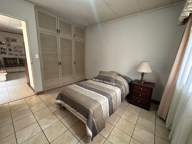 Propiedad 7 Habitaciones con jardín, Guayabos, Curridabat - Imagen 13