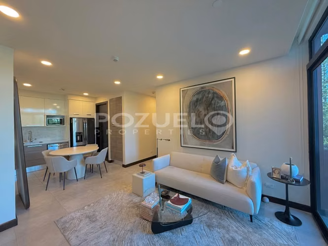 Vendo apartamento moderno en edificio en Escazú, cerca de Multiplaza - Imagen 3