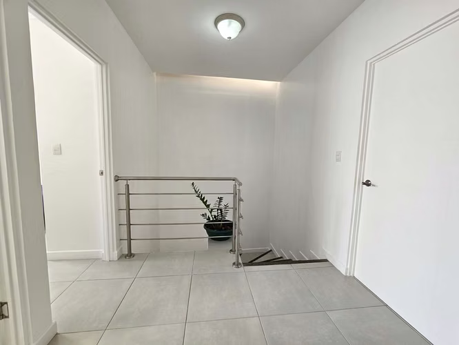 Venta de casa 2 niveles en Cond. Korú,